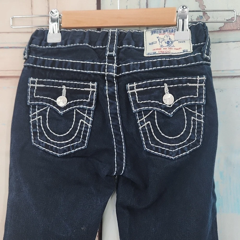 True Religion‎ Big T Natural Jeans with Flap Pockets